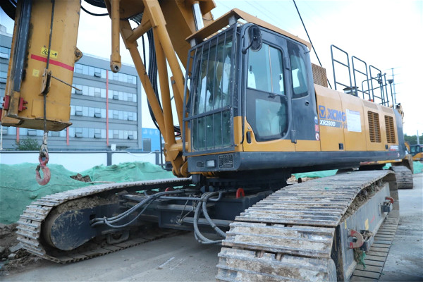 XR360、280D旋挖鉆機打孔徑800-1200mm樁.jpg
